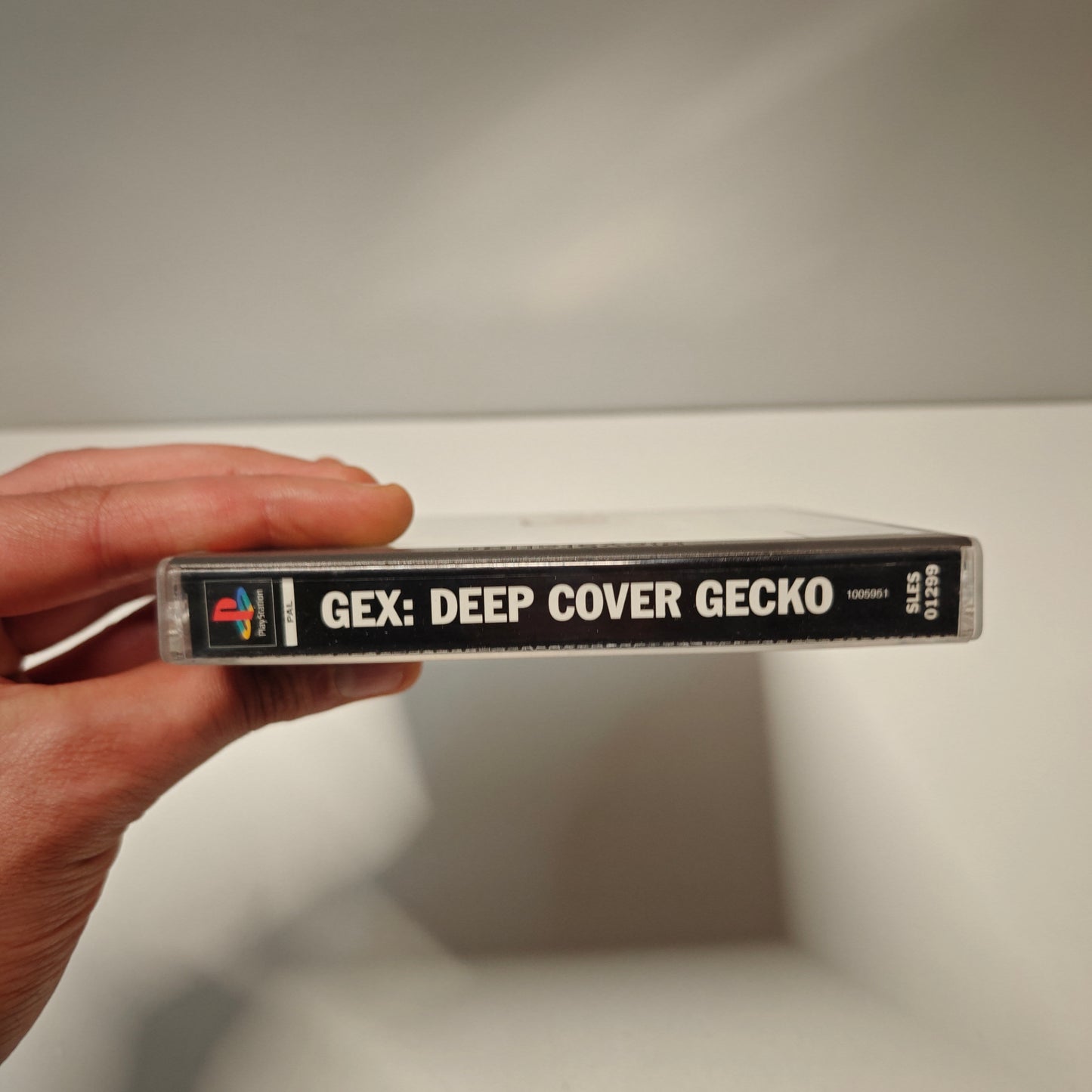 Gex Deep Cover Gecko