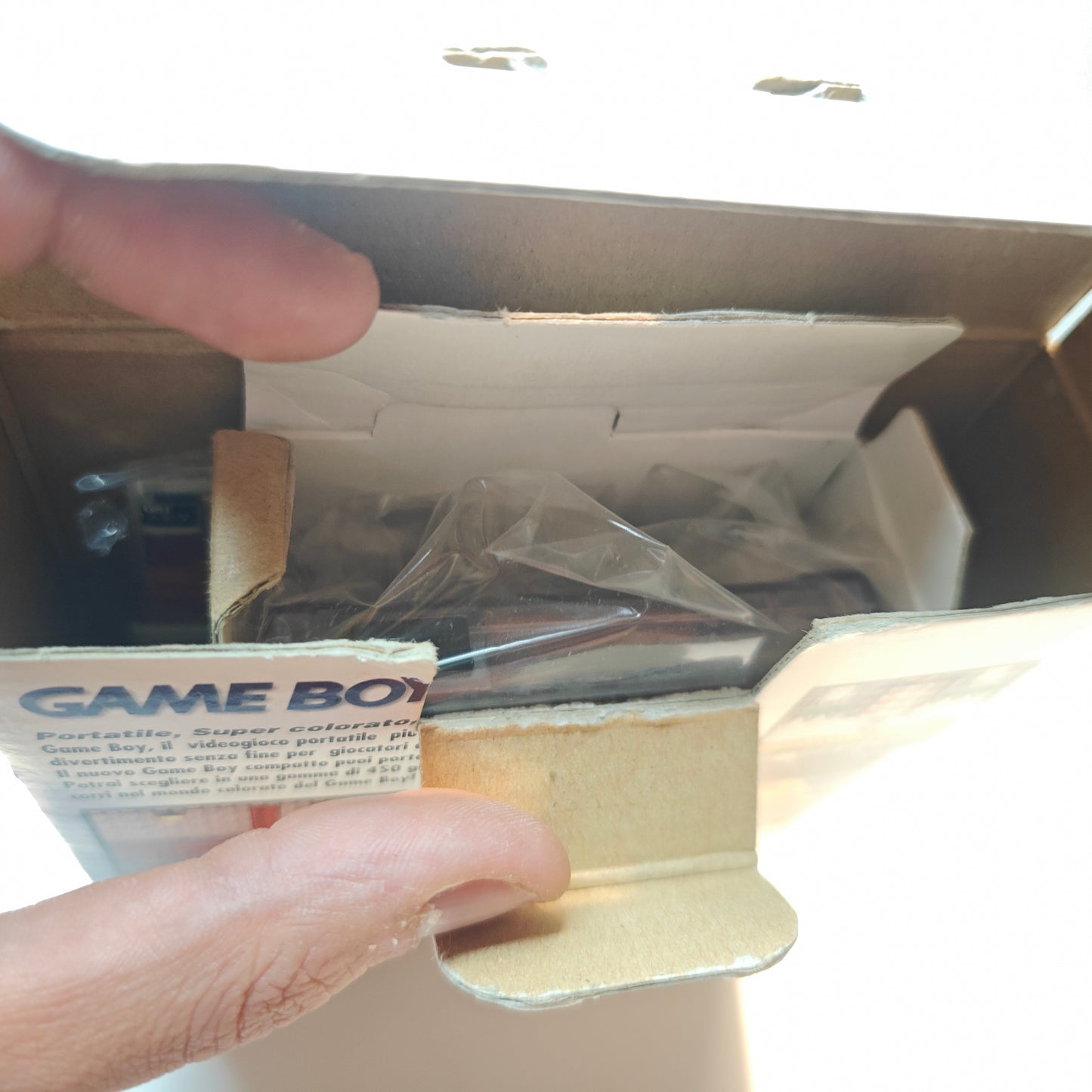 Game Boy Color "Atomic Purple" GIG