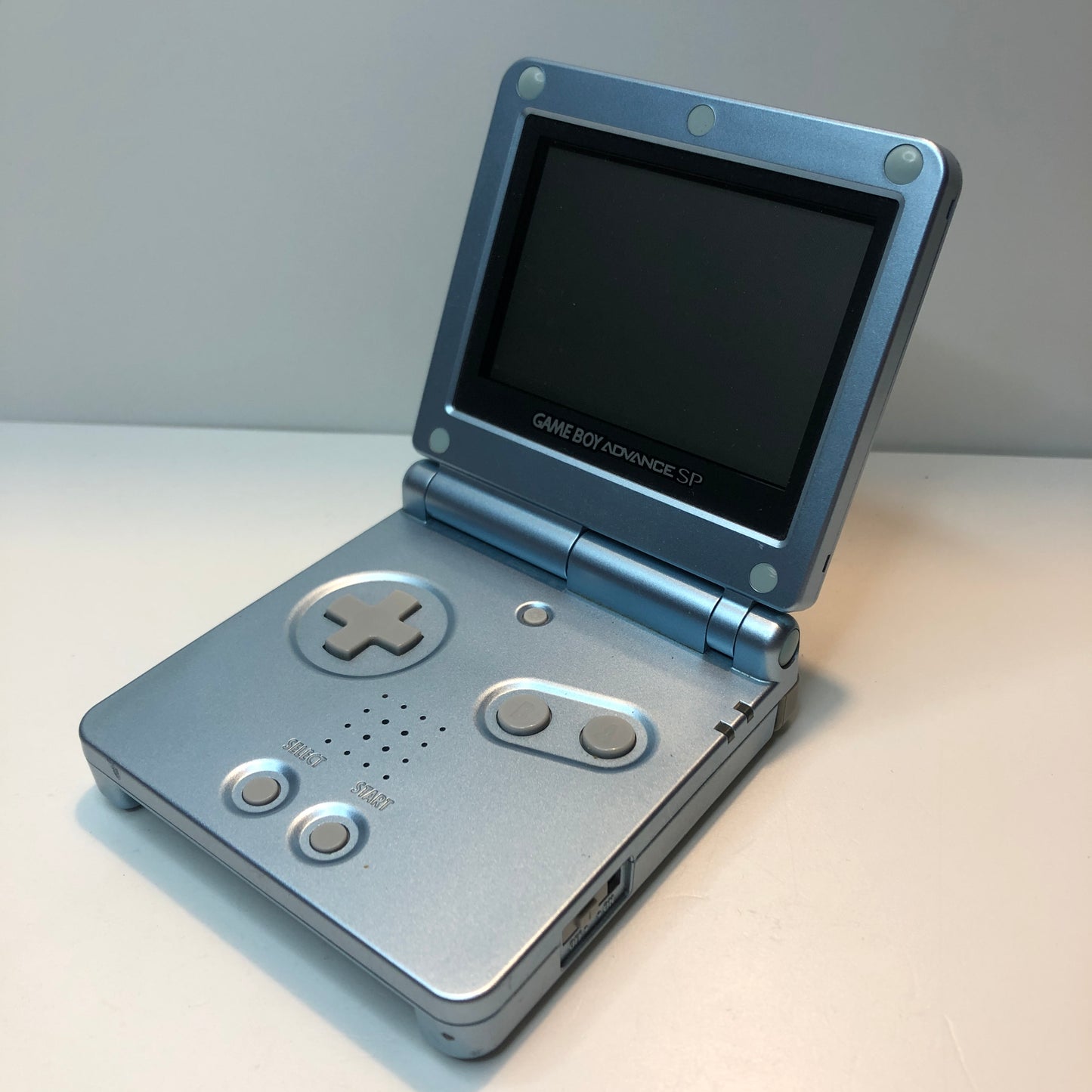 Game Boy Advance SP AGS 001