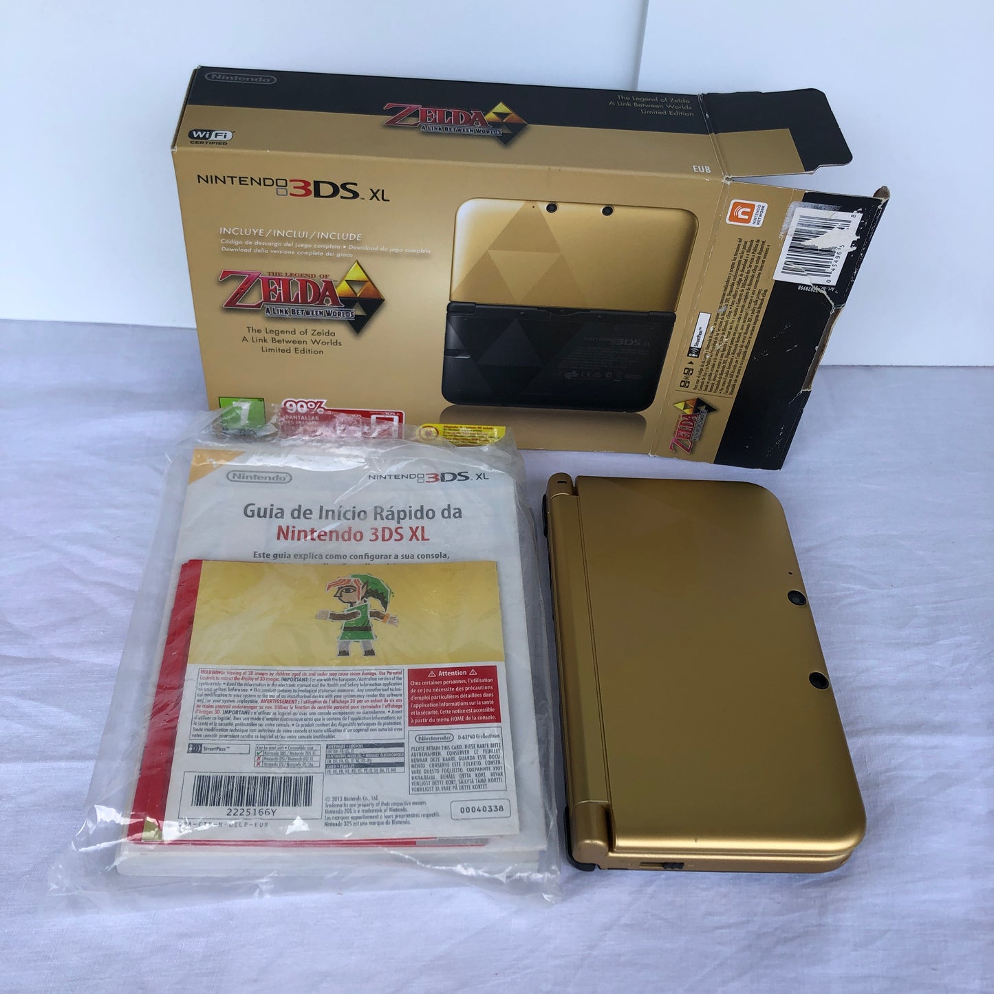 Nintendo 3DS XL Edizione Limitata Zelda a Link Between Worlds