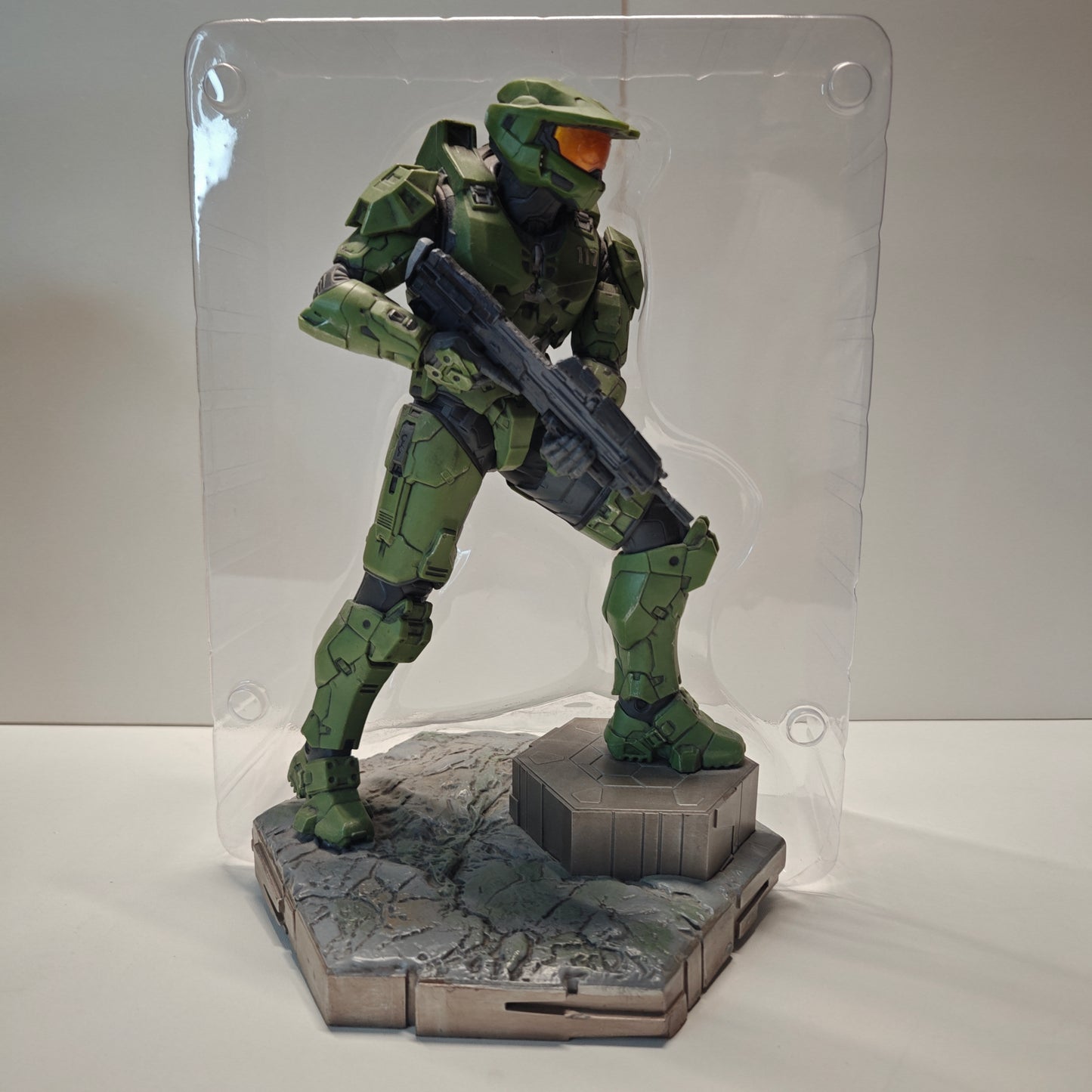 Halo Infinite Master Chief PVC Statue