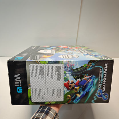 Nintendo Wii U Bundle Mario Kart 8 (NEW)